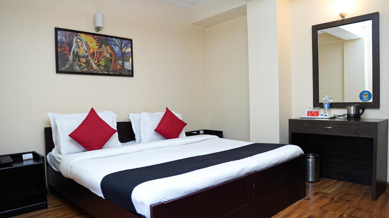 Sanderling Residency & Spa Darjeeling  Exterior photo