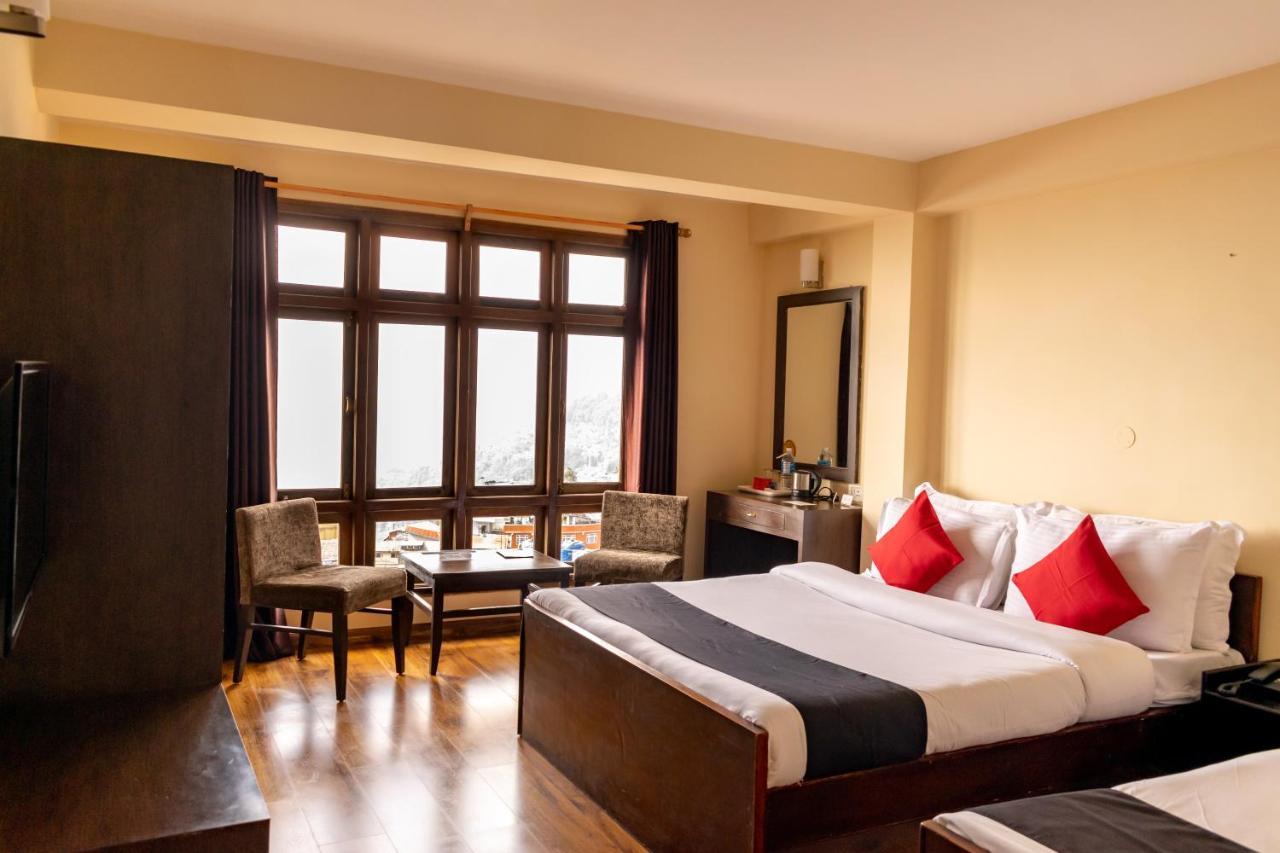 Sanderling Residency & Spa Darjeeling  Exterior photo