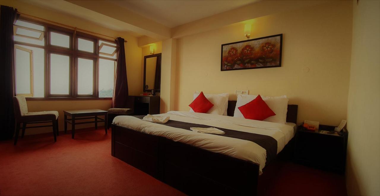Sanderling Residency & Spa Darjeeling  Exterior photo