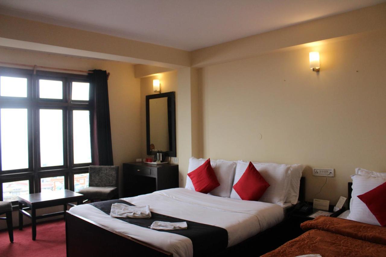 Sanderling Residency & Spa Darjeeling  Exterior photo