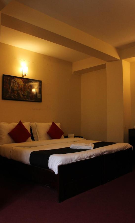 Sanderling Residency & Spa Darjeeling  Exterior photo