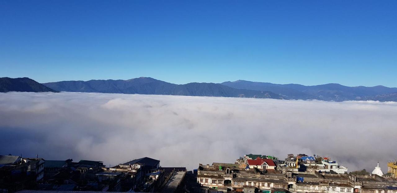 Sanderling Residency & Spa Darjeeling  Exterior photo